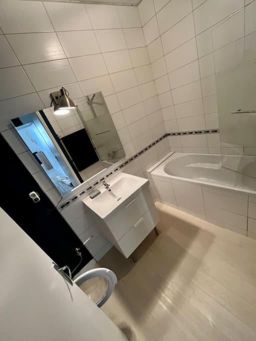 Appartement - Centre Ville Historique - Avec Vue Aurillac Eksteriør bilde