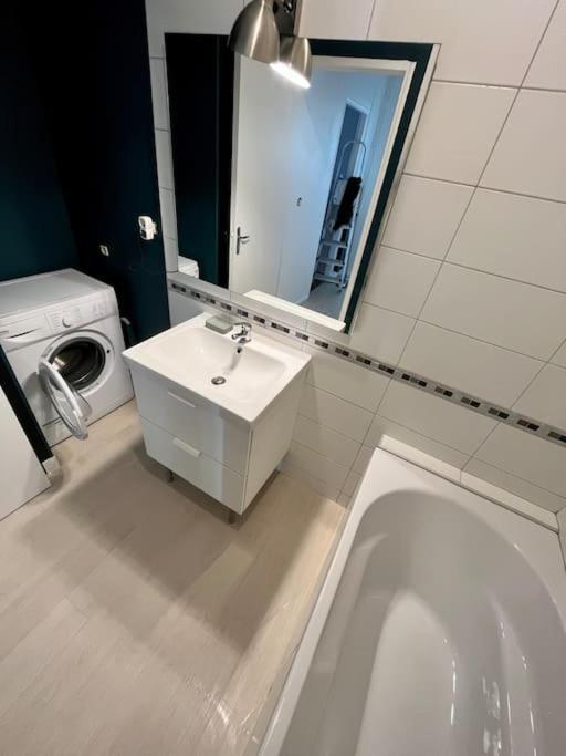 Appartement - Centre Ville Historique - Avec Vue Aurillac Eksteriør bilde