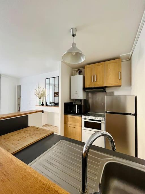 Appartement - Centre Ville Historique - Avec Vue Aurillac Eksteriør bilde