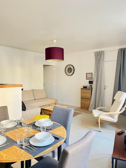 Appartement - Centre Ville Historique - Avec Vue Aurillac Eksteriør bilde
