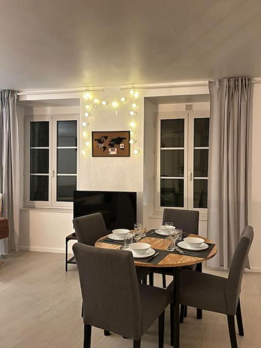 Appartement - Centre Ville Historique - Avec Vue Aurillac Eksteriør bilde